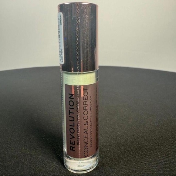 Green | Makeup Revolution Conceal & Correct - Picture 4 of 6